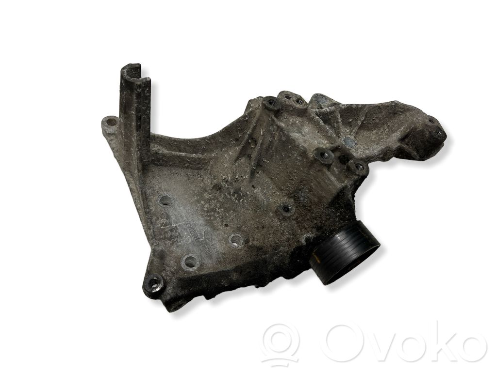 Renault Espace III Generator/alternator bracket 