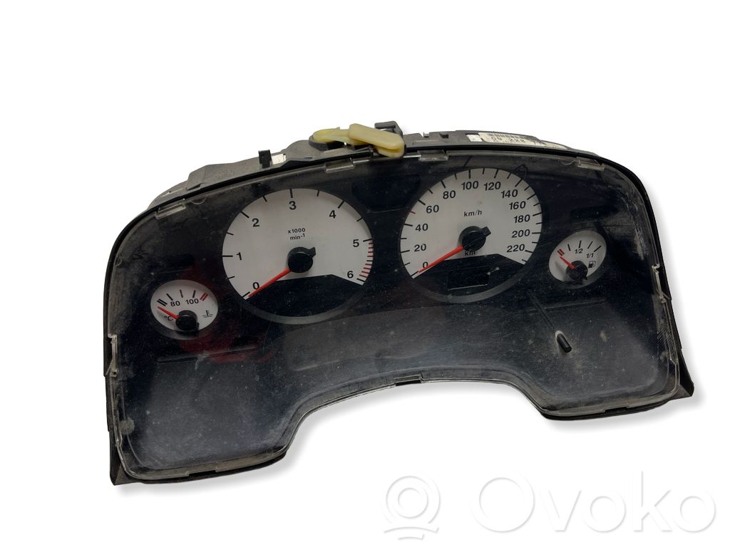 Opel Astra G Geschwindigkeitsmesser Cockpit 