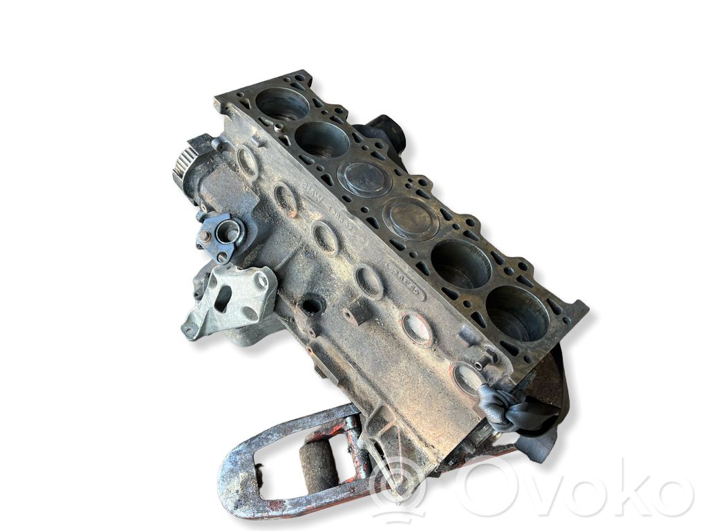 BMW 5 E34 Engine block 