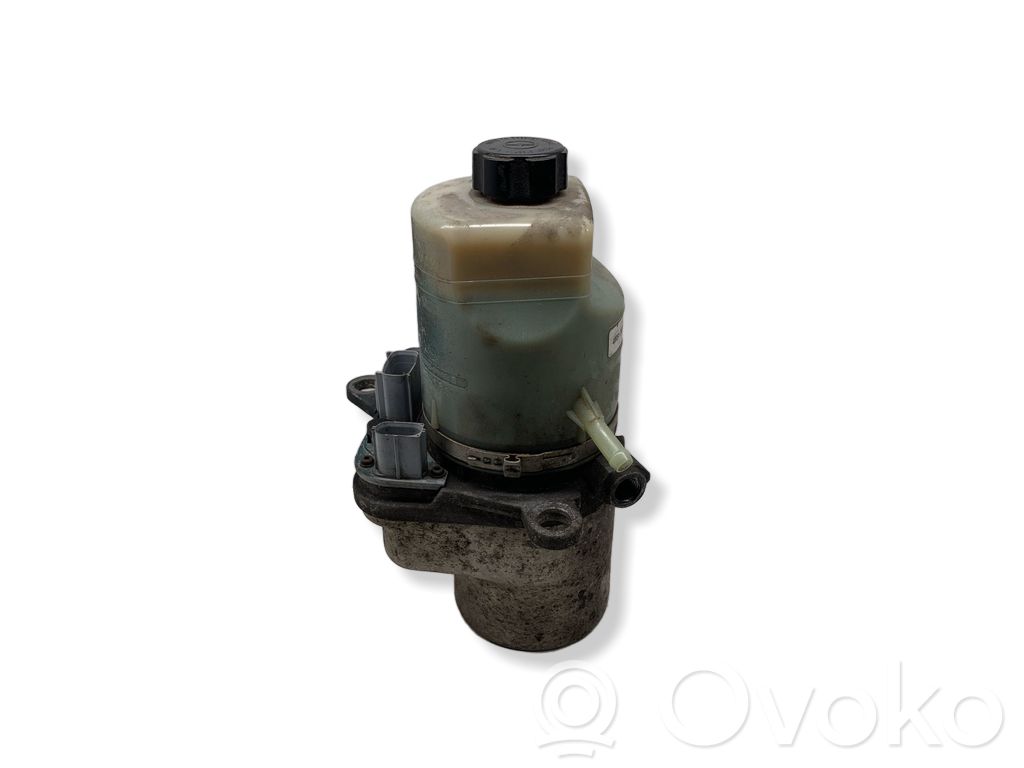 Mercedes-Benz C W203 Power steering pump 