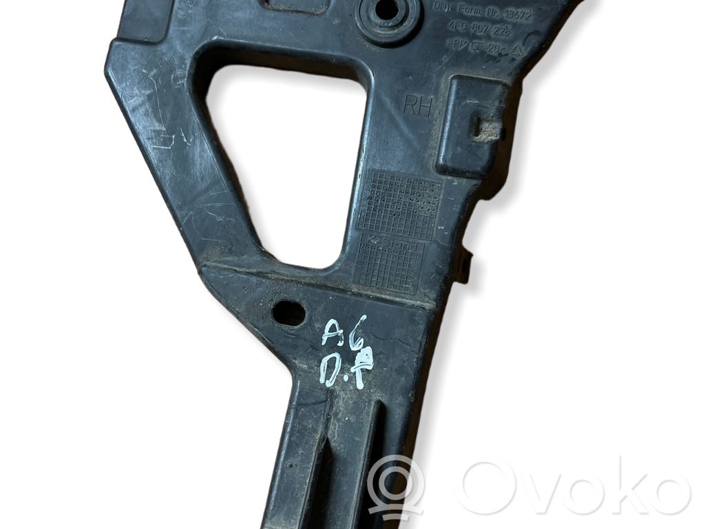 Audi A6 S6 C6 4F Front bumper mounting bracket 