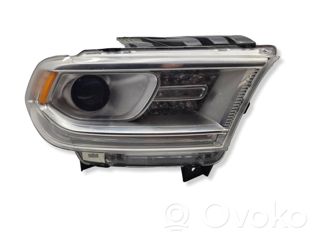 Headlight/headlamp   68299136AD,18S01701