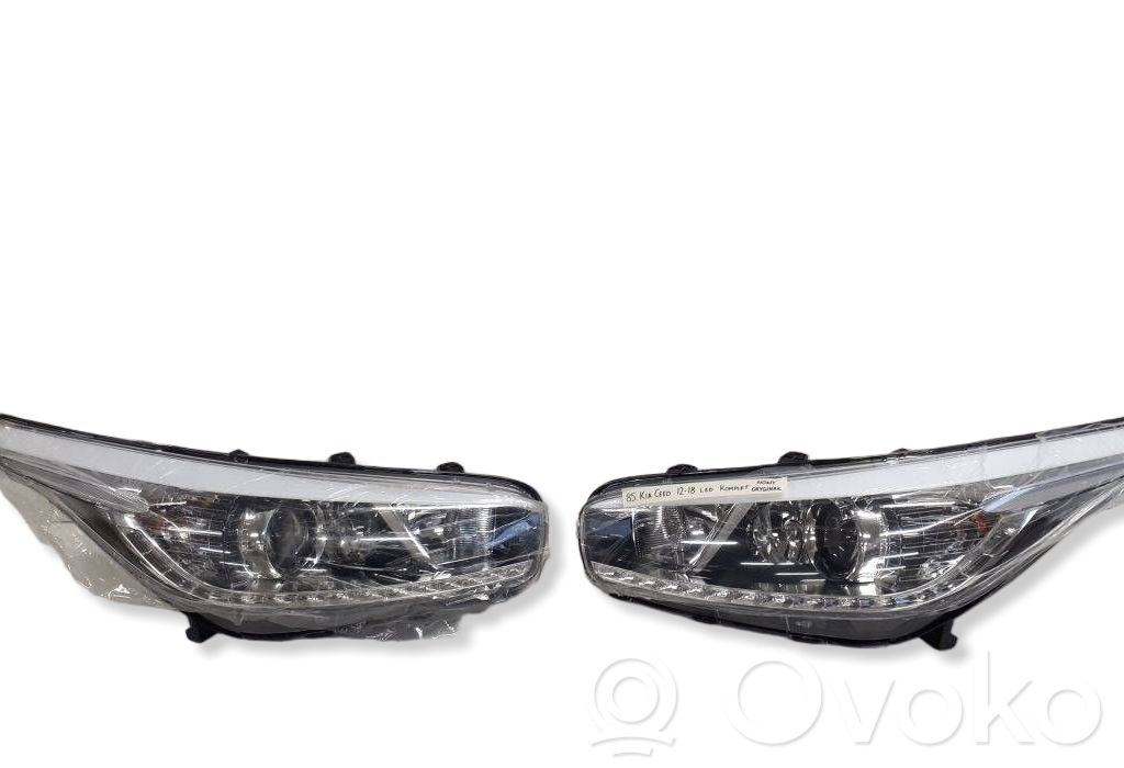 KIA Ceed Headlight/headlamp 