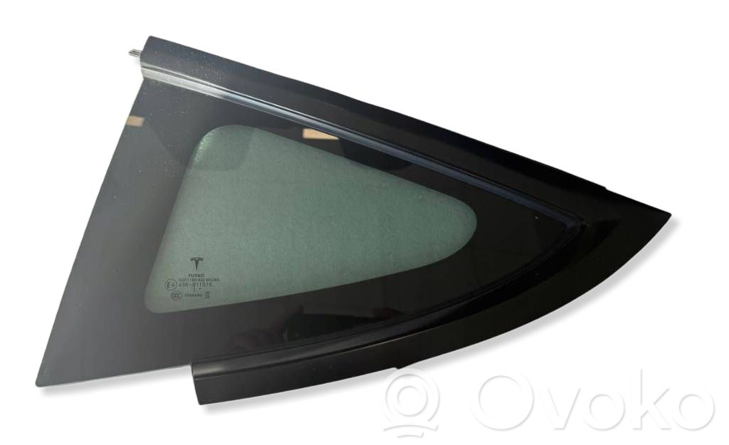 Rear side window   43R011570,E008686