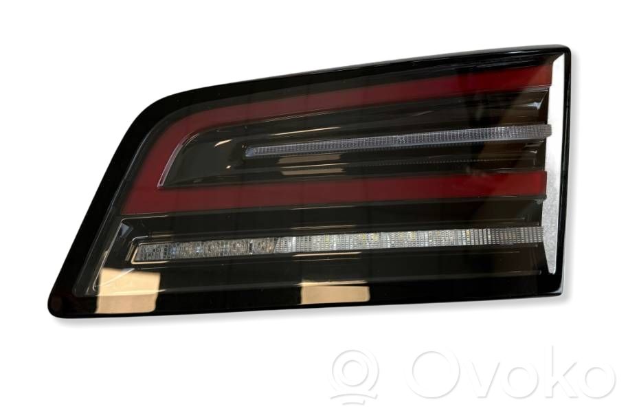 Tesla Model S Plaid Luz trasera/de freno 