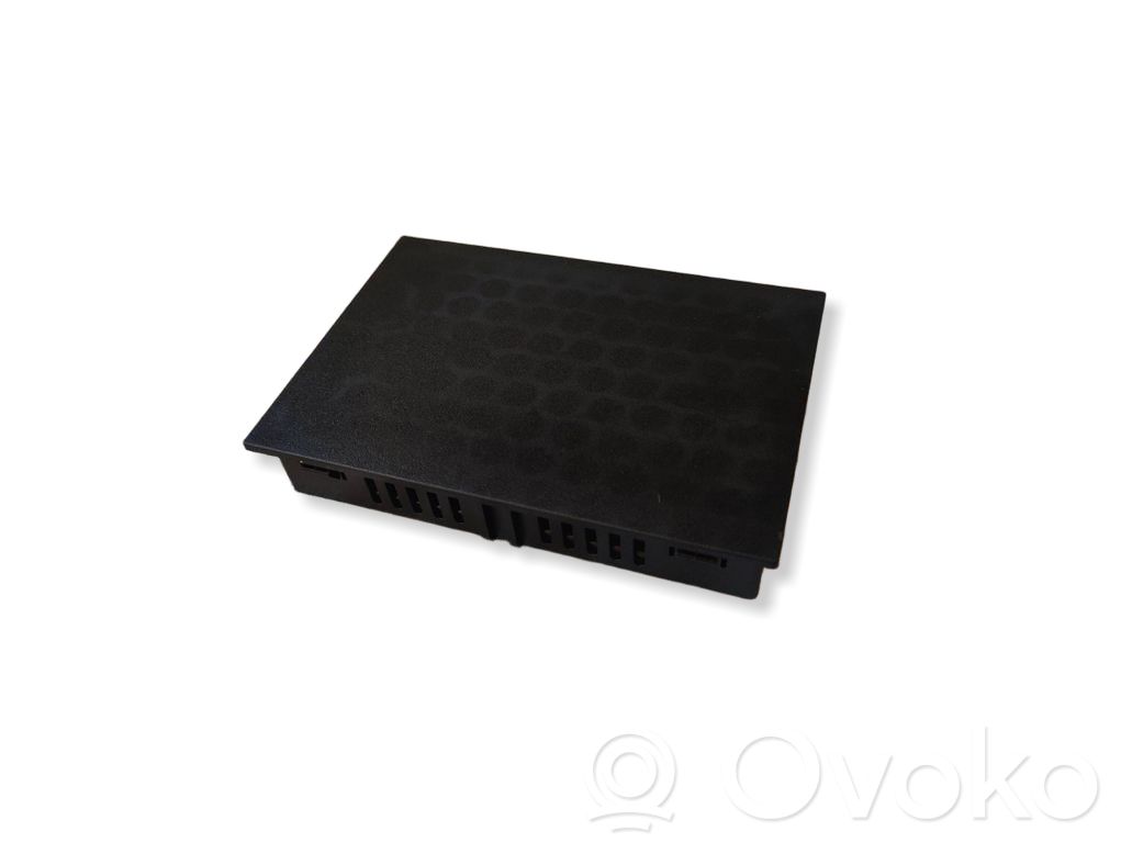 Renault Zoe Wireless charging module 