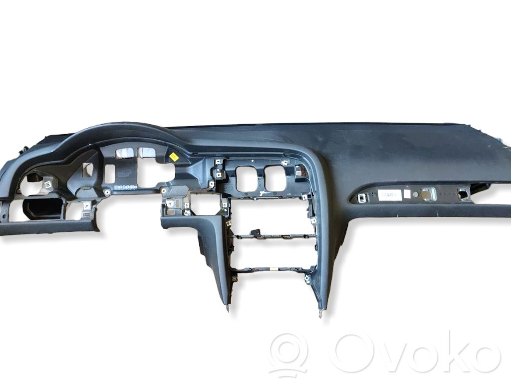 Panelė   4F1857003A