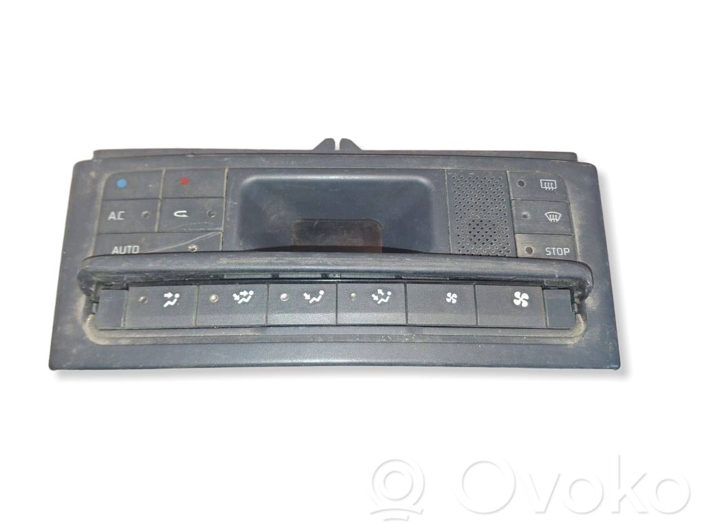 Renault Laguna I Climate control unit 