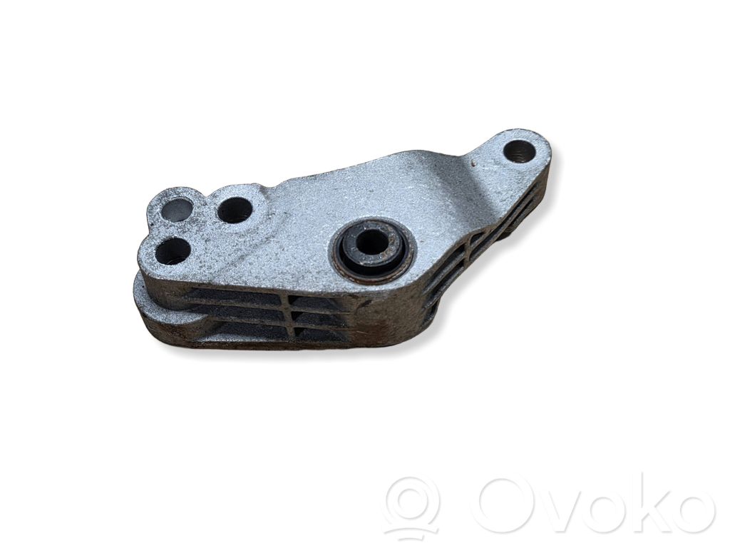 Opel Corsa F Engine mount bracket 