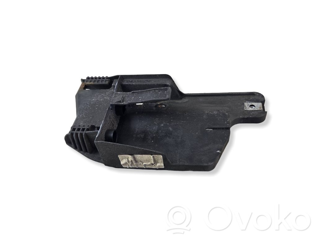 Peugeot Partner III Other engine bay part 