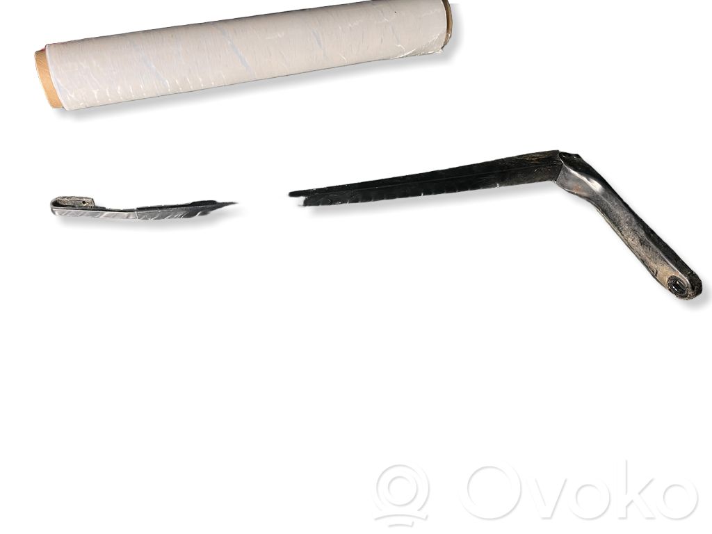BMW X5 E53 Front wiper blade arm 
