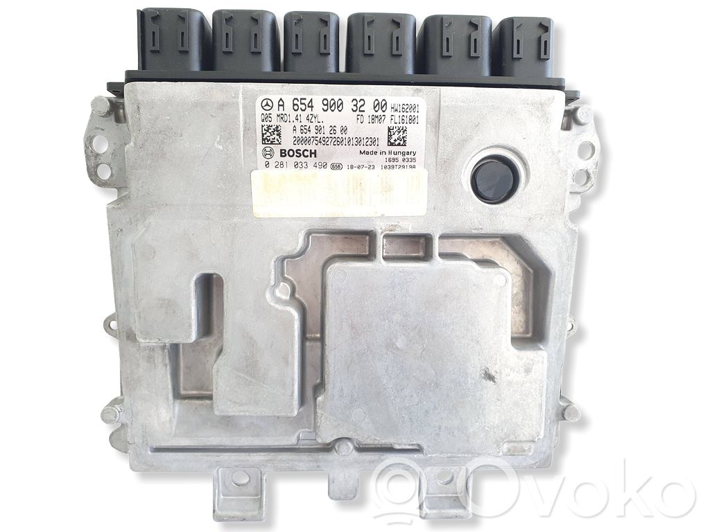 Mercedes-Benz E W213 Engine control unit/module 