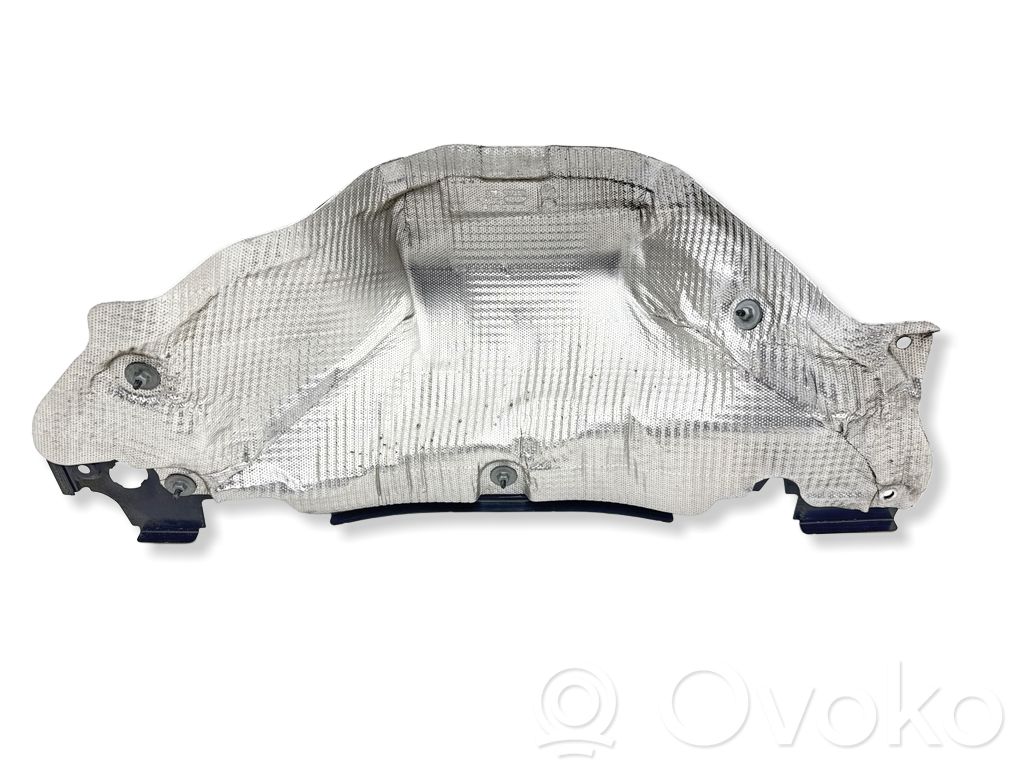 Audi S5 F5 Moottoritilan lämpökilpi 