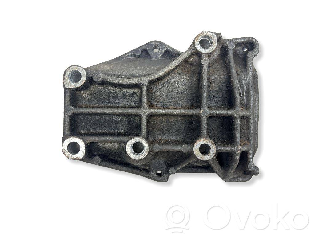 Fiat Stilo Engine mounting bracket 