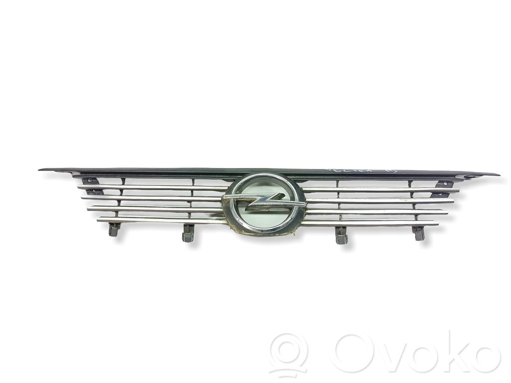 Opel Vectra B Atrapa chłodnicy / Grill 