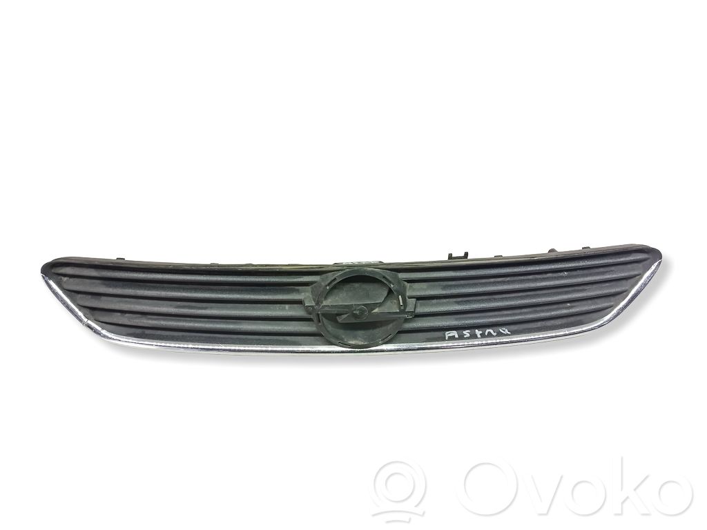 Opel Astra G Etusäleikkö 