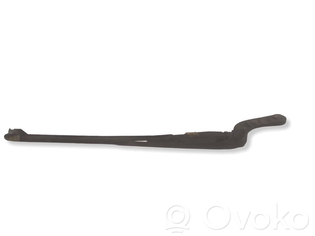 Audi A4 S4 B6 8E 8H Wischerarm vorne 
