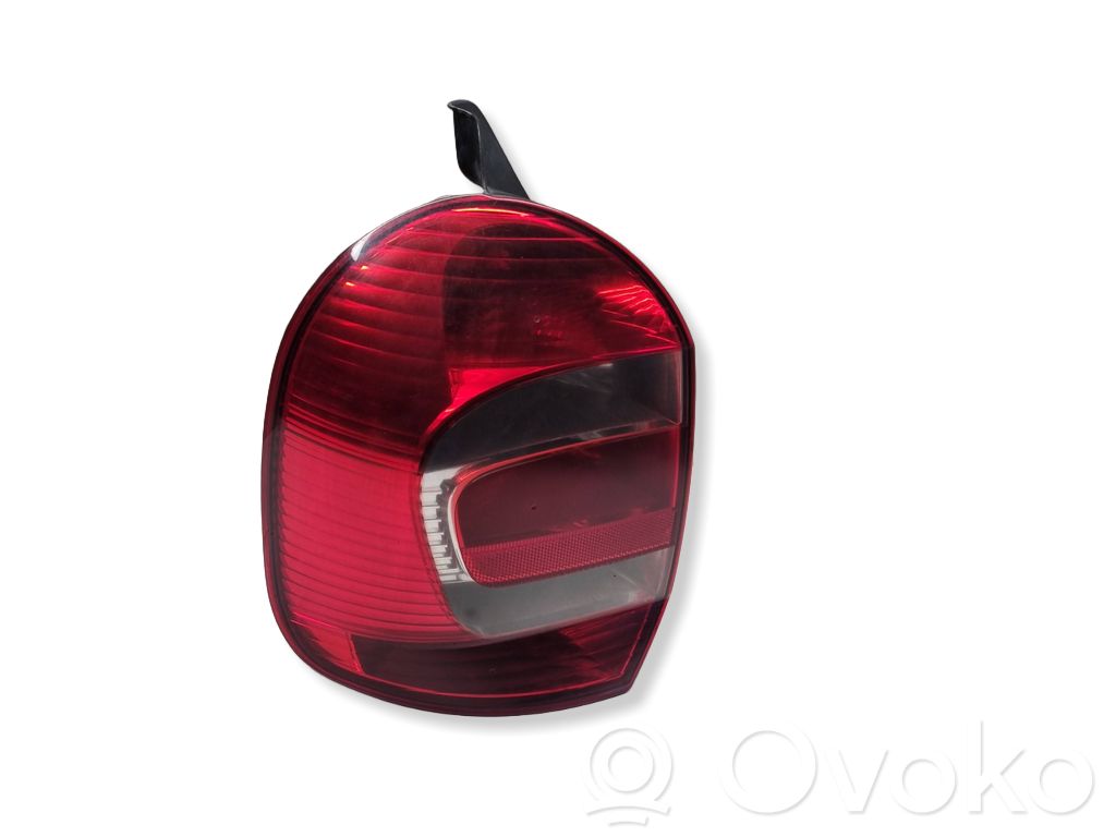 Renault Modus Aizmugurējais lukturis virsbūvē 