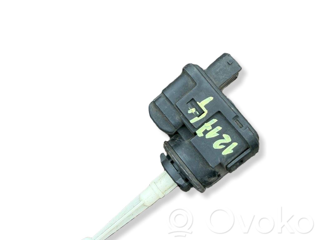 BMW 3 E46 Headlight level adjustment motor 