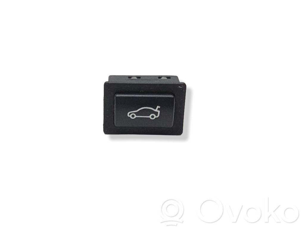BMW 5 E60 E61 Tailgate opening switch 