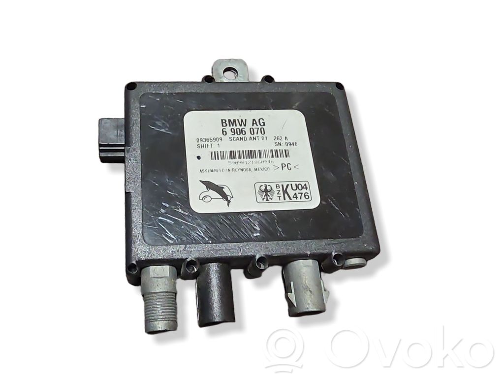 BMW X5 E53 Aerial antenna amplifier 