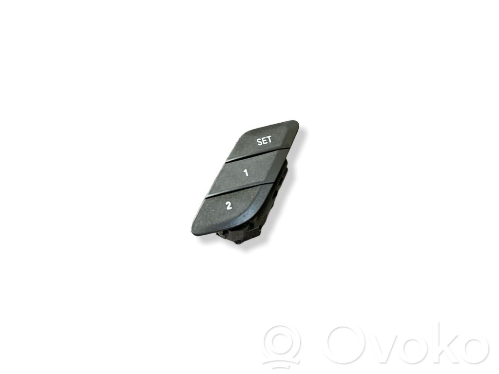 BMW 2 G42 Przyciski pamięci fotela 