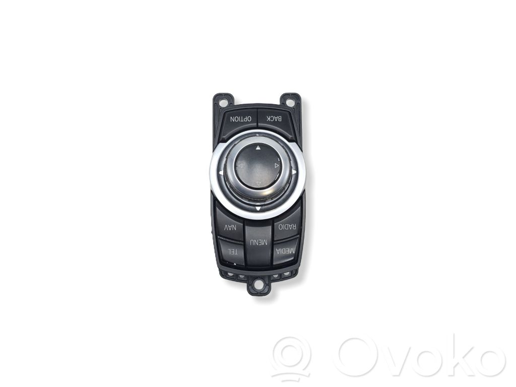 BMW 2 F22 F23 Head unit multimedia control 