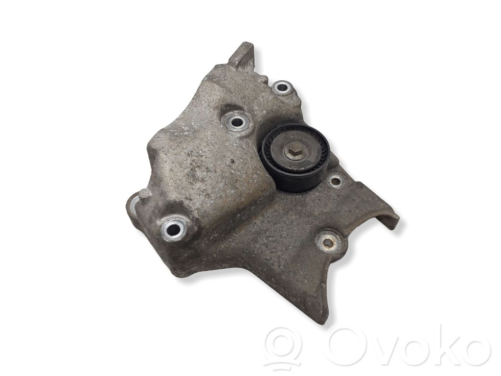 Engine mounting bracket   55566020,555660F0