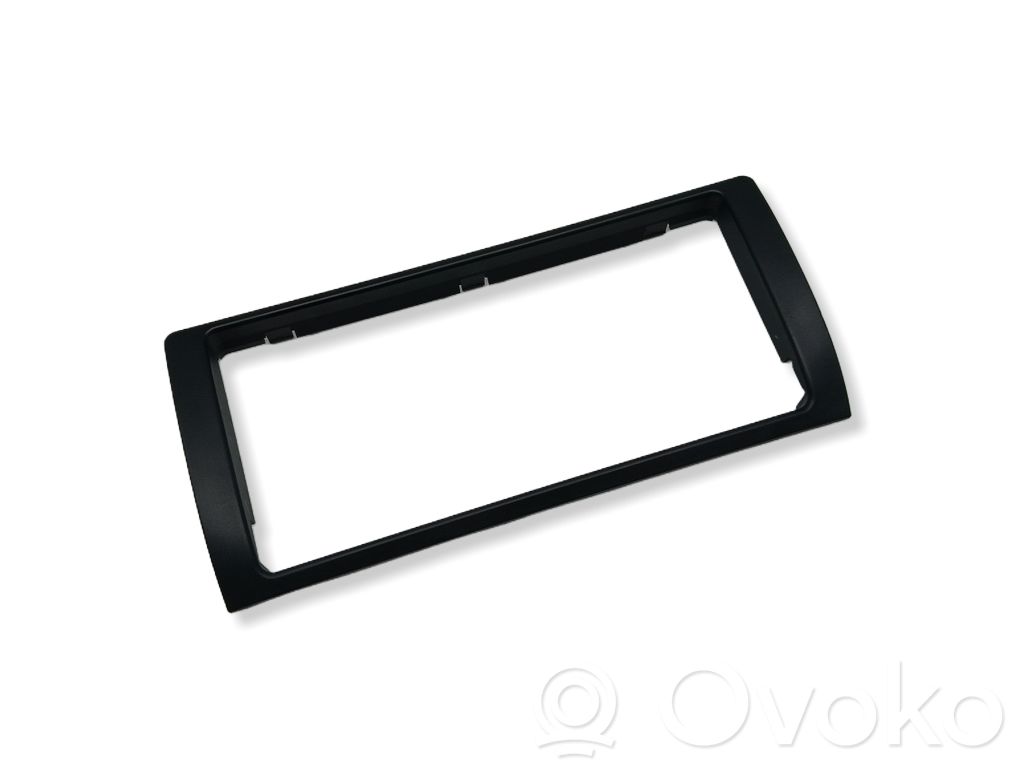 BMW X5 E53 Verkleidung Radio / Navigation 