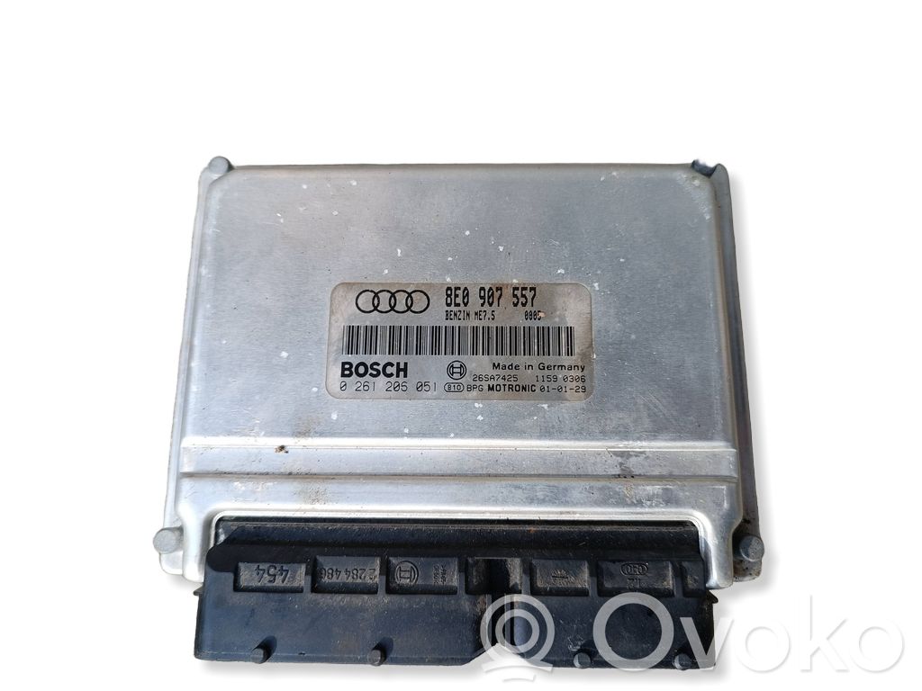 Engine control unit/module   8E0907557,26SA7425,0261206051