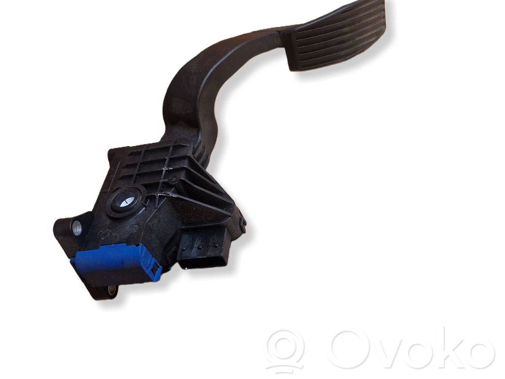 Opel Corsa E Accelerator throttle pedal 