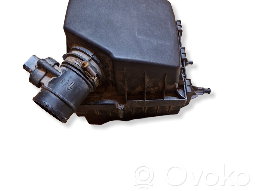 Opel Corsa E Oro filtro dėžė 