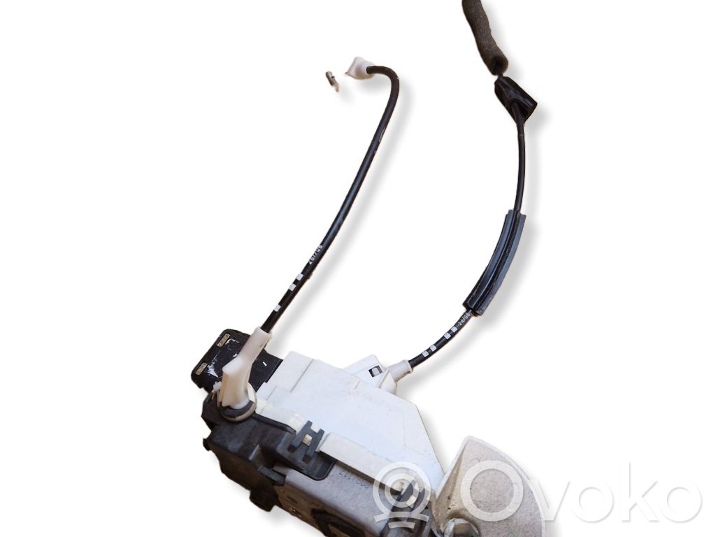Citroen C5 Front door lock 