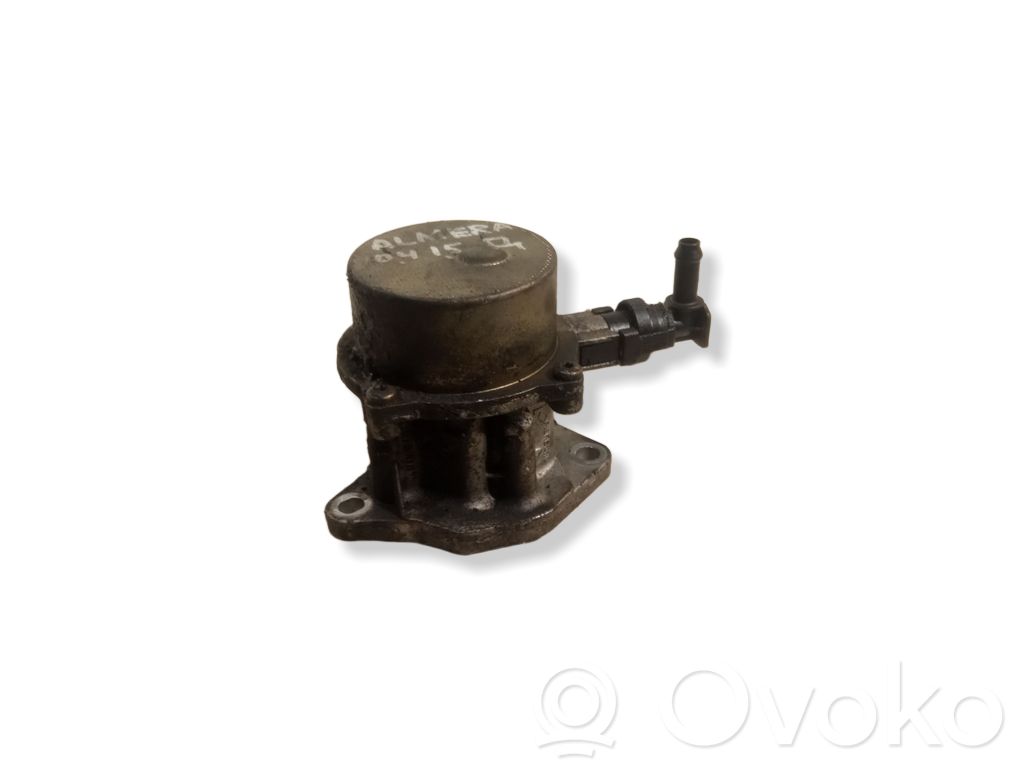 Nissan Almera N16 Vacuum pump 