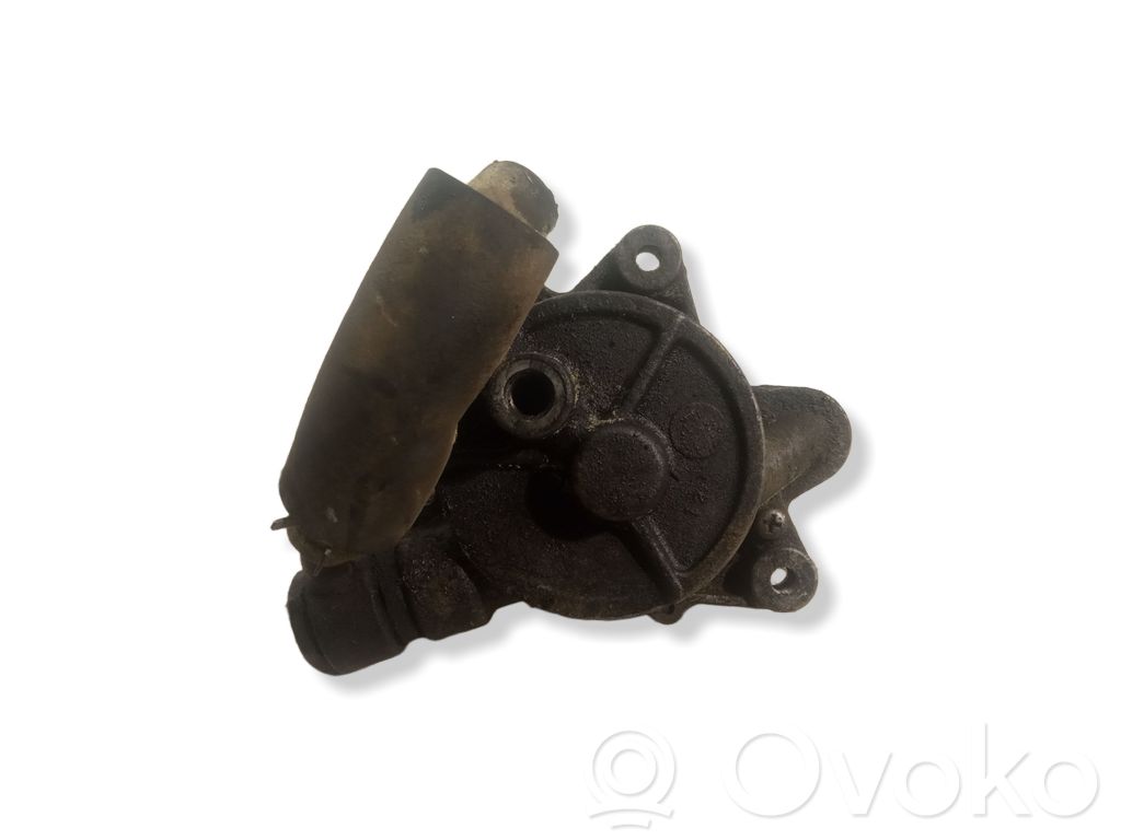 Nissan Terrano Alipainepumppu 