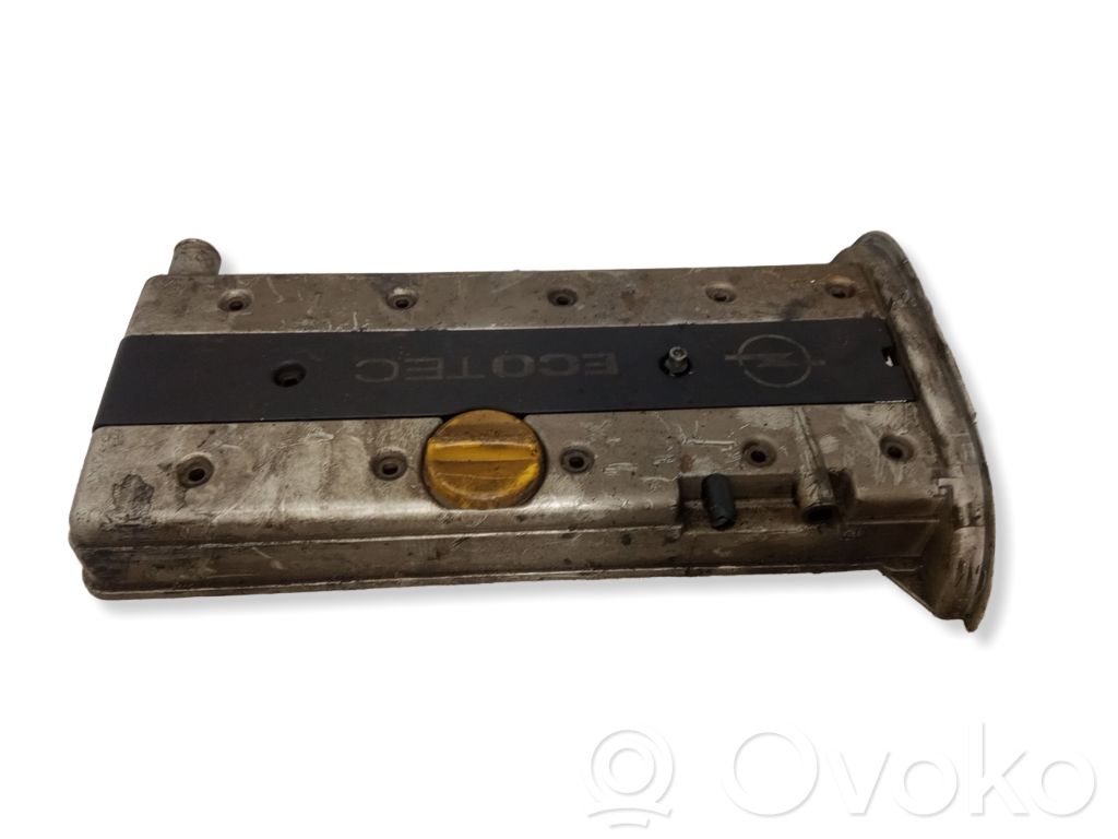 Opel Vectra B Cache culbuteur 