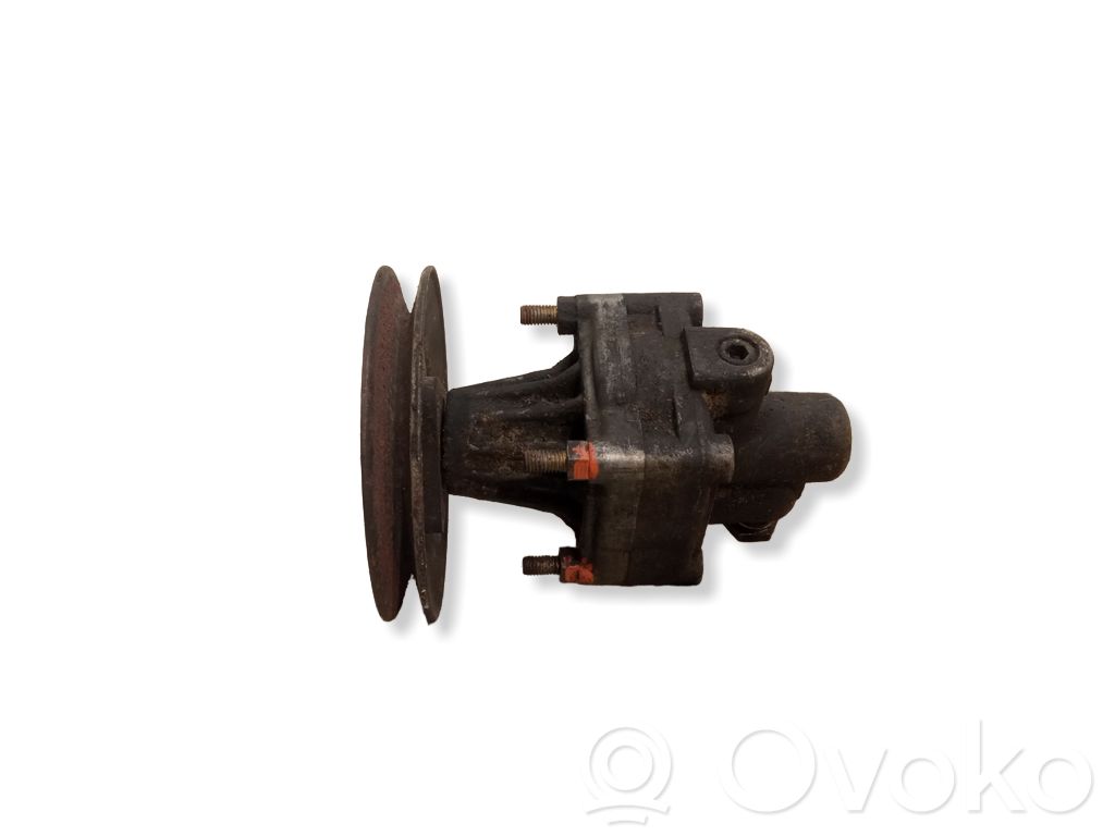 Audi 80 90 S2 B4 Power steering pump 
