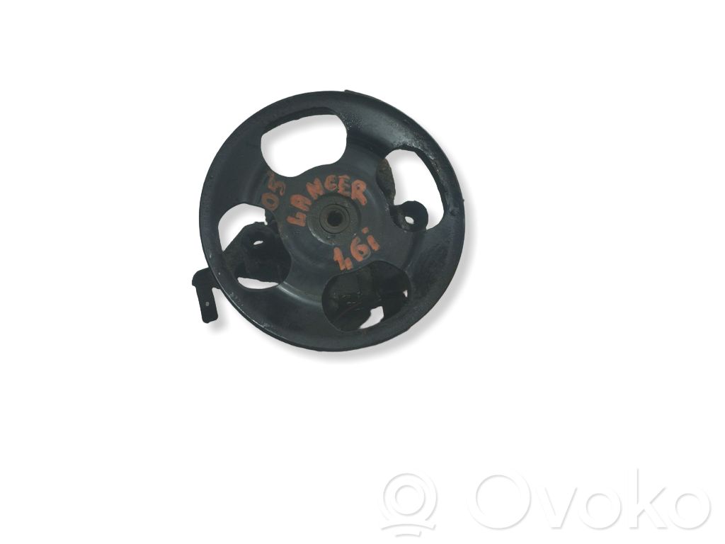 Ohjaustehostimen pumppu   MN184075