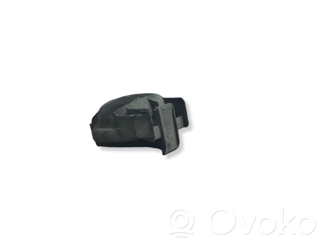 Mercedes-Benz A W169 Osłona żarówki lampy przedniej 