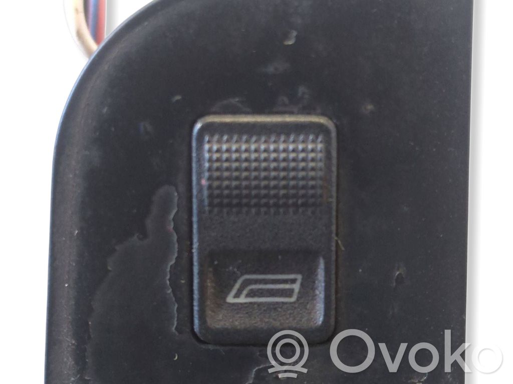 Audi 80 90 S2 B4 Electric window control switch 