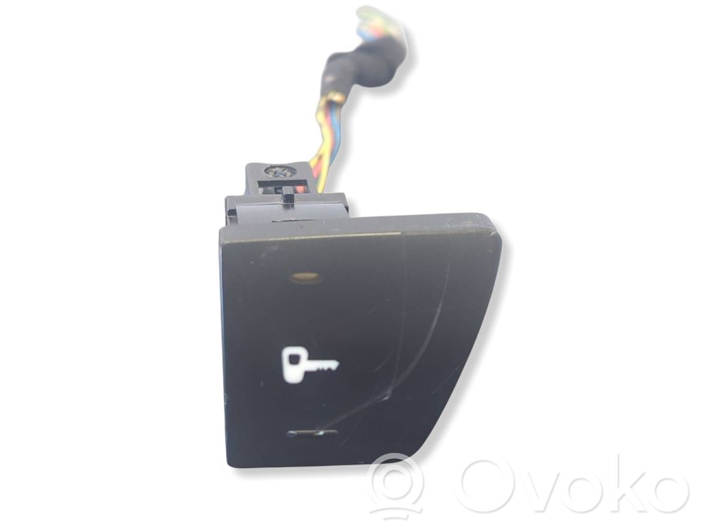 Peugeot 307 Central locking switch button 