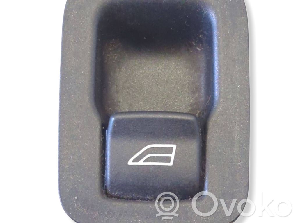 Volvo S40 Electric window control switch 