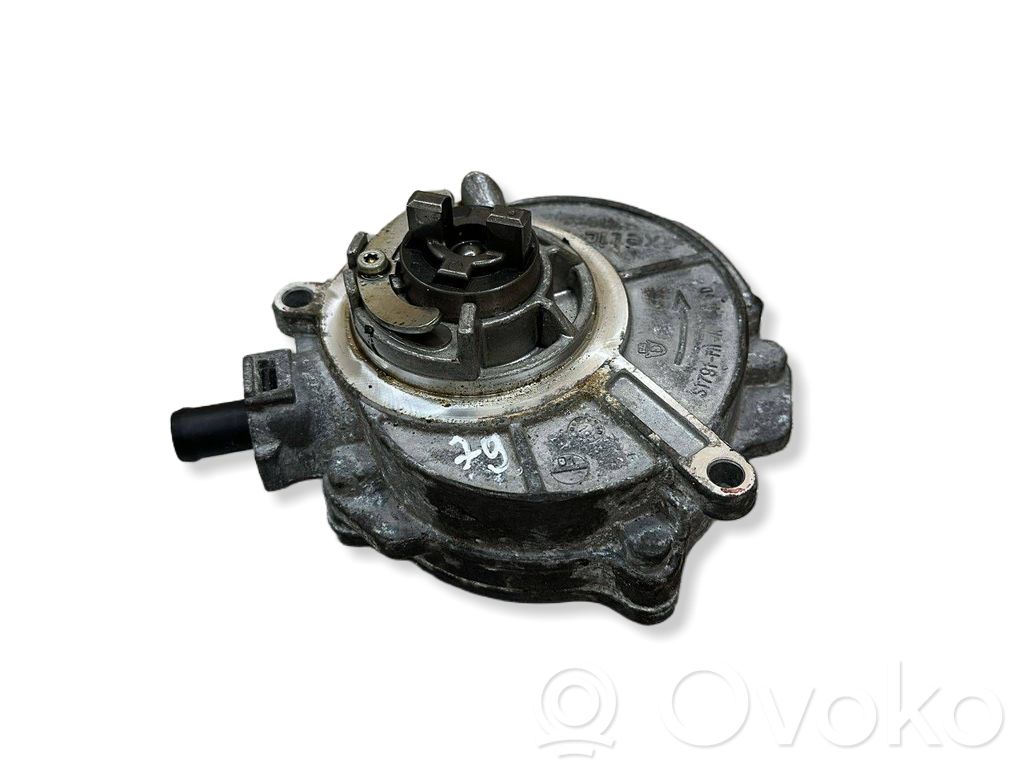 Audi A5 8T 8F Vacuum pump 