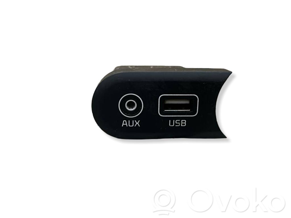 KIA Ceed Connecteur/prise USB 