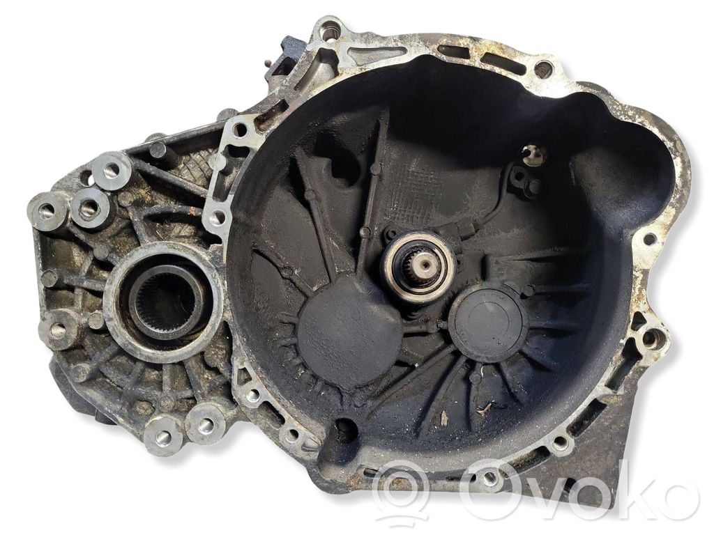 Opel Antara Scatola del cambio manuale a 5 velocità 