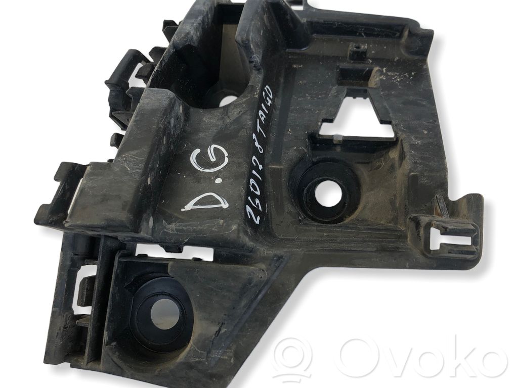 Volkswagen Taigo Suport montare bară spate 