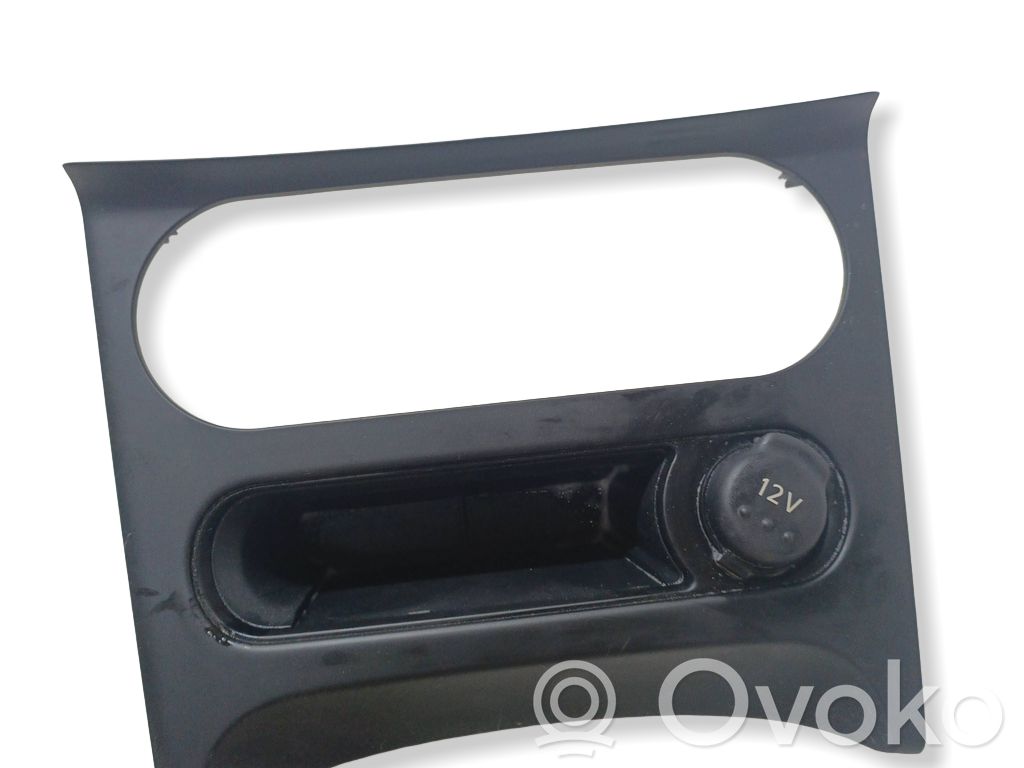 Nissan Qashqai+2 Otros repuestos del interior 