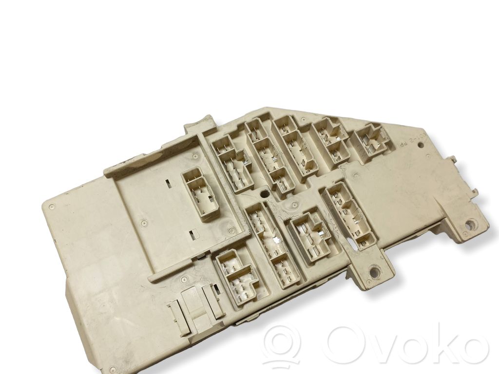 Chrysler Sebring (ST-22 - JR) Fuse module 