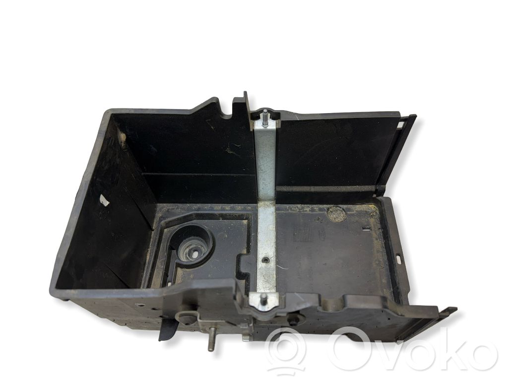 Ford Focus Battery box tray 