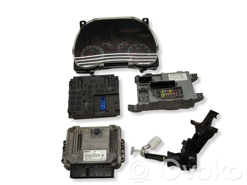 Opel Combo D Engine ECU kit and lock set 
